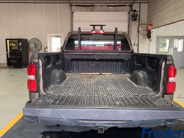 2014-gmc-sierra-1500-image-15