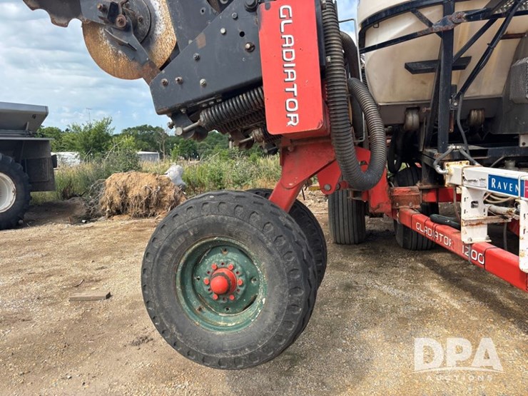 john-deere-6-image-34