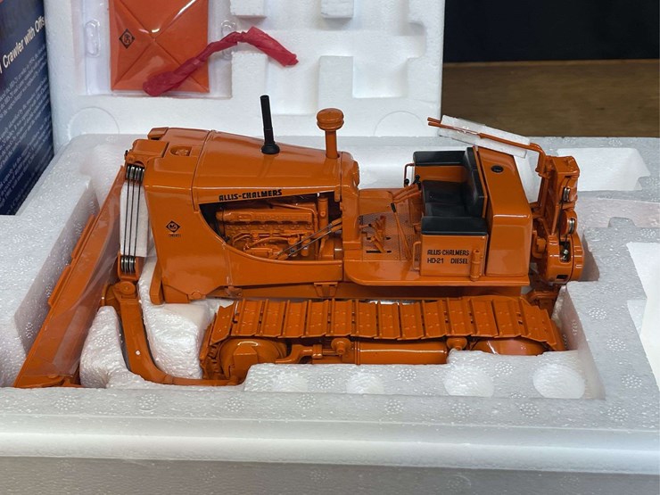 1/25-ac-hd-21-crawler-w/disk-nib-1st-gear-image-2