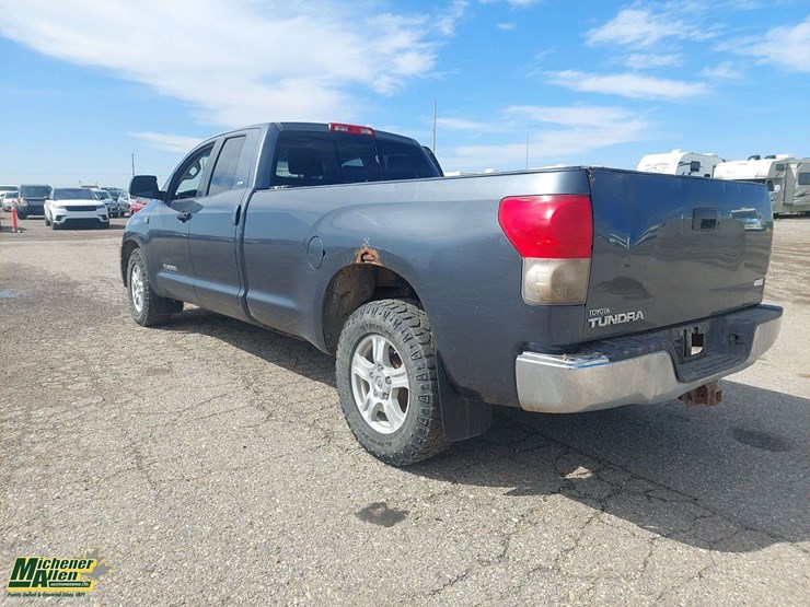 2007-toyota-tundra-image-3