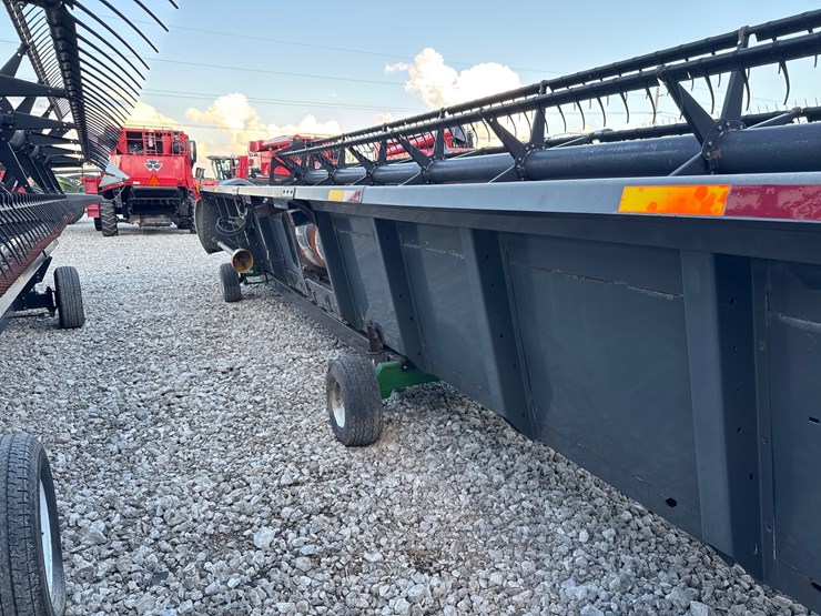gleaner-8200-30-image-6