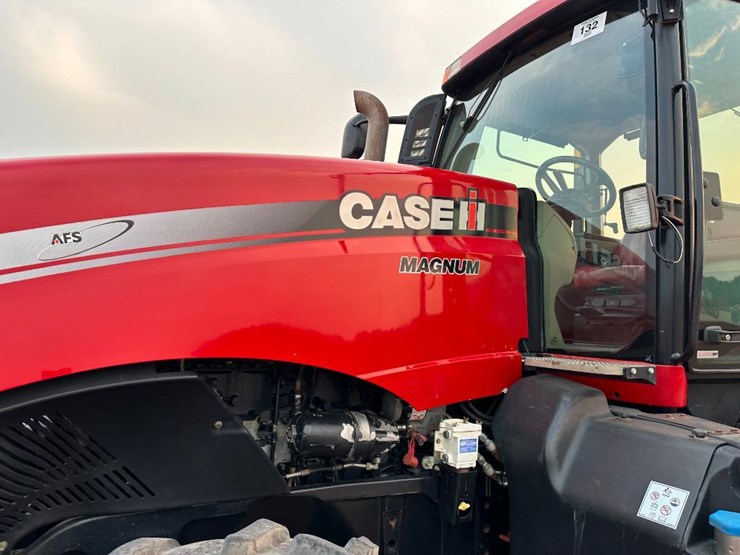 2012-case-ih-magnum-260-image-34
