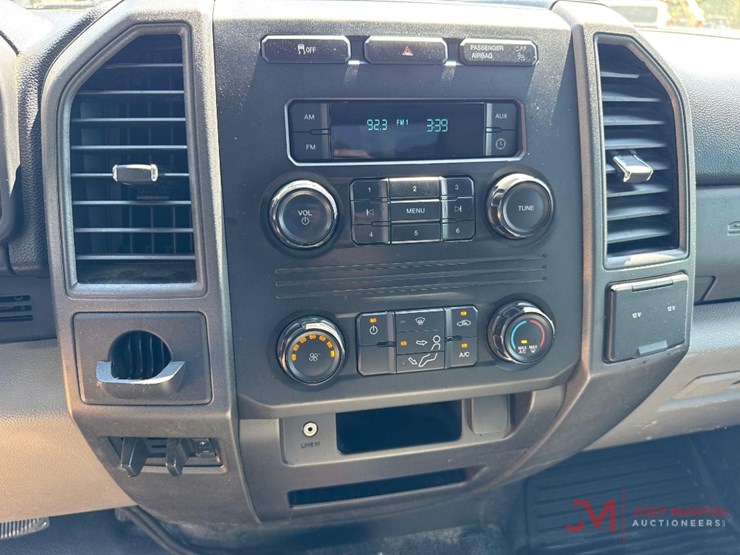 2017-ford-f250-xl-image-26