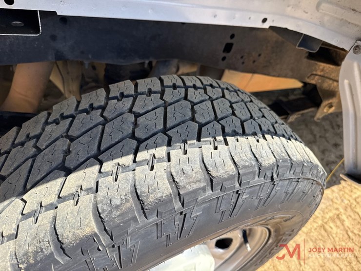 2017-ford-f250-xl-image-15