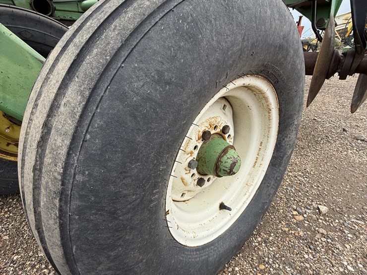 john-deere-30-image-9