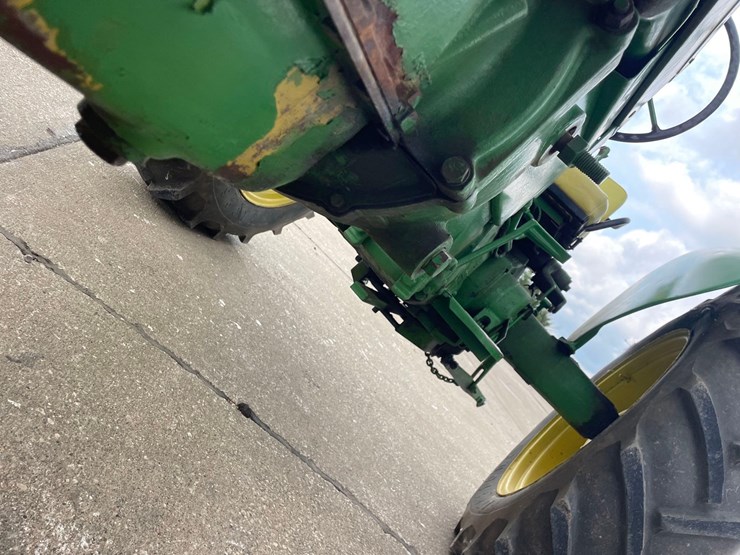 john-deere-420-image-30
