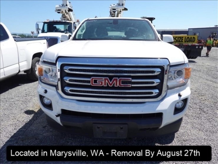2019-gmc-canyon-image-17