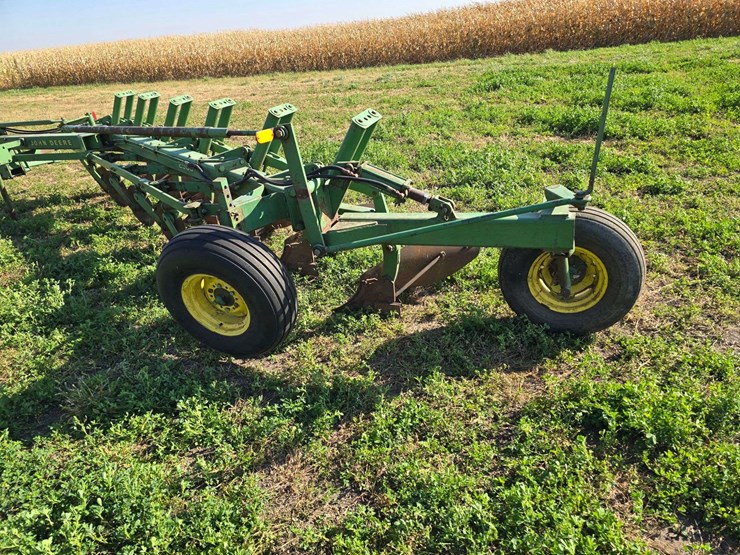 john-deere-6-image-8