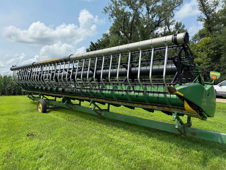 2008-john-deere-635f-image-1