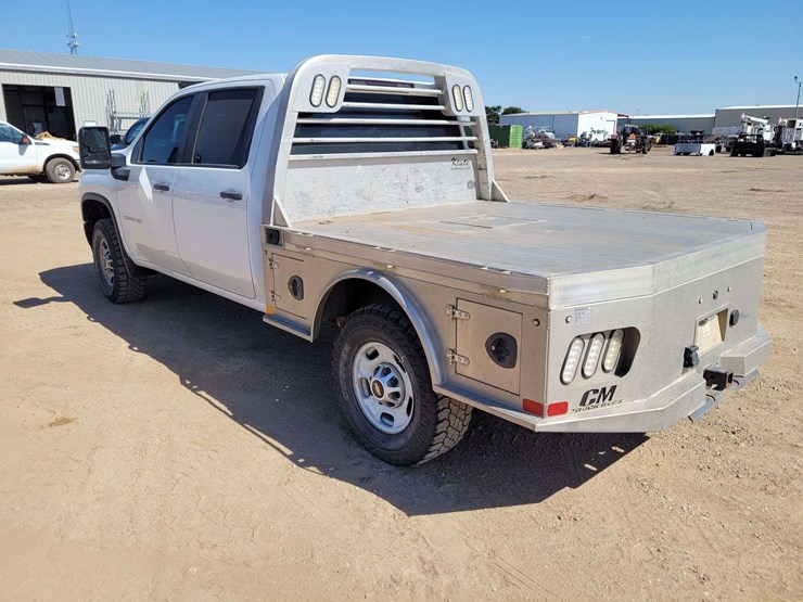 2021-chevrolet-silverado-2500-image-4