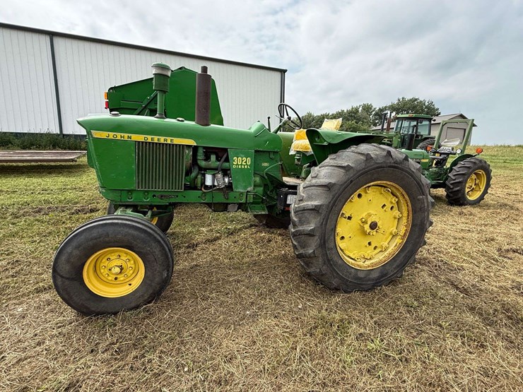 1967-john-deere-3020-image-7