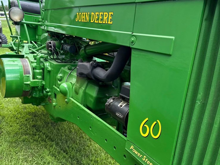 john-deere-60-image-8