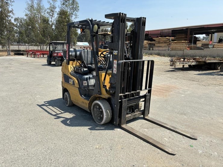 2013-caterpillar-2c5000-image-2
