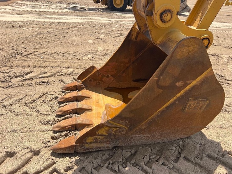 2021-caterpillar-317-image-10