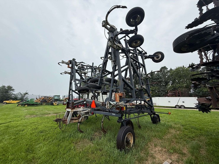 flexicoil-60’-anhydrous-applicator,-fold-up-wings,-sn:-103813-image-6