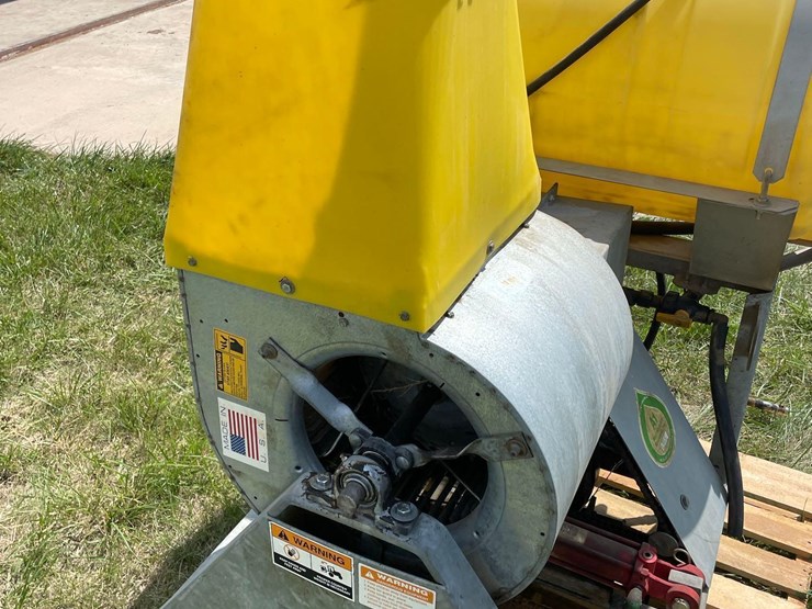 a1-55-gallon-3pt-fly-sprayer-image-15