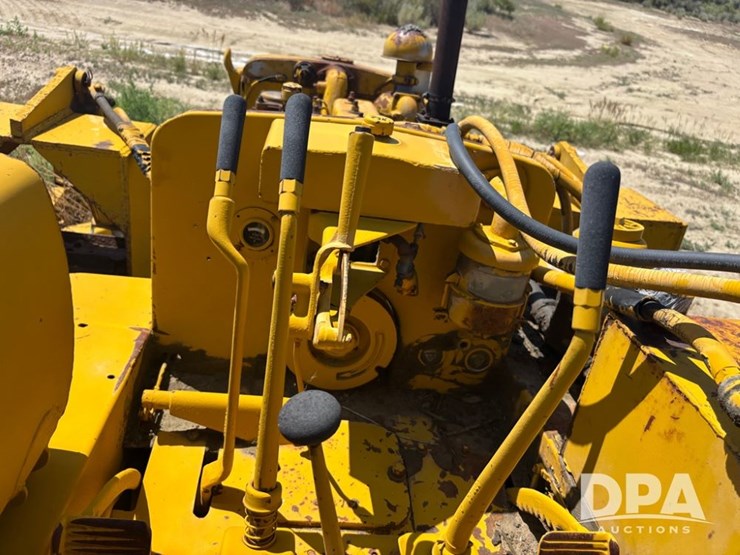 caterpillar-d4-image-34
