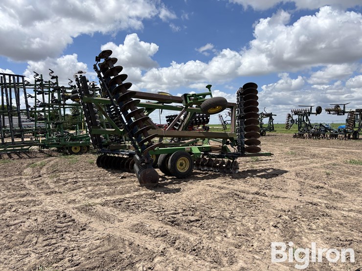 1990-john-deere-630-image-5