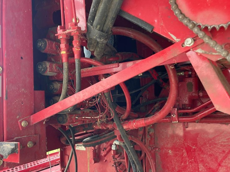 2002-case-ih-2366-image-37
