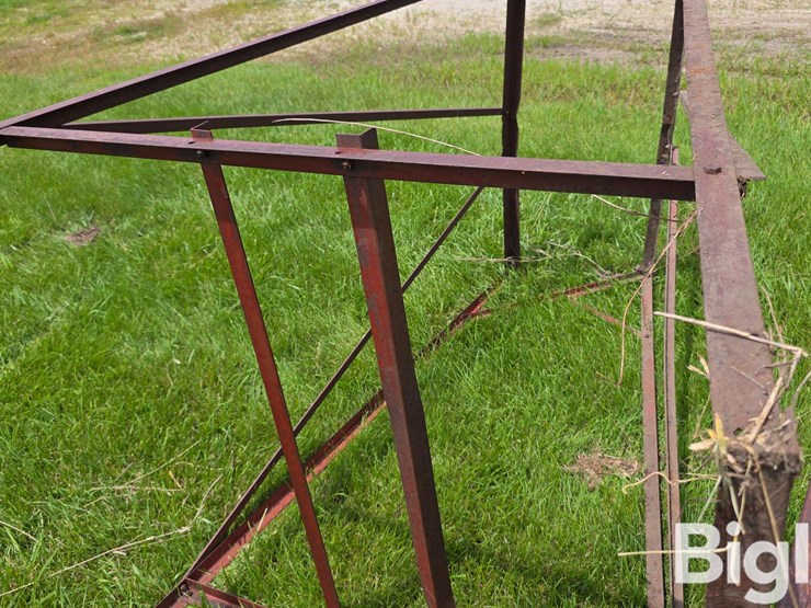 300-gallon-fuel-tank-&-stand-image-12