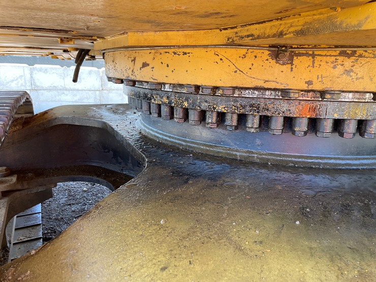 caterpillar-345c-image-29