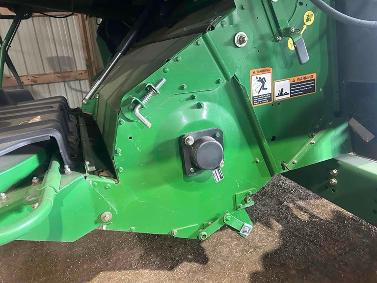 2011-john-deere-9770-sts-image-14