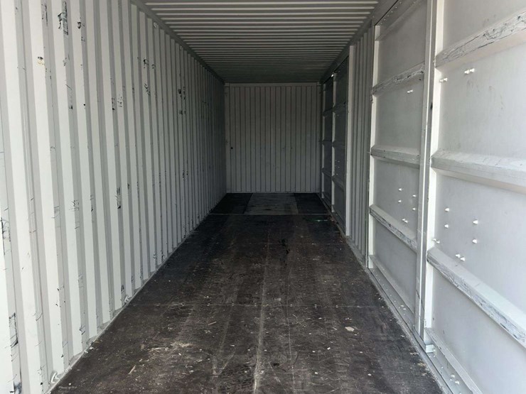 40’-high-cube-shipping-container-with-2-side-doors-image-5