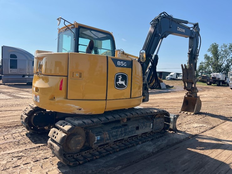 deere-85g-image-4