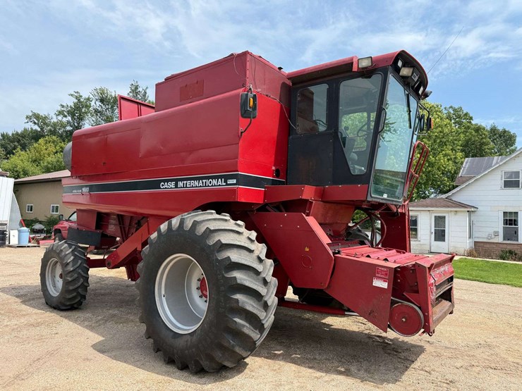 1990-case-ih-1680-image-7