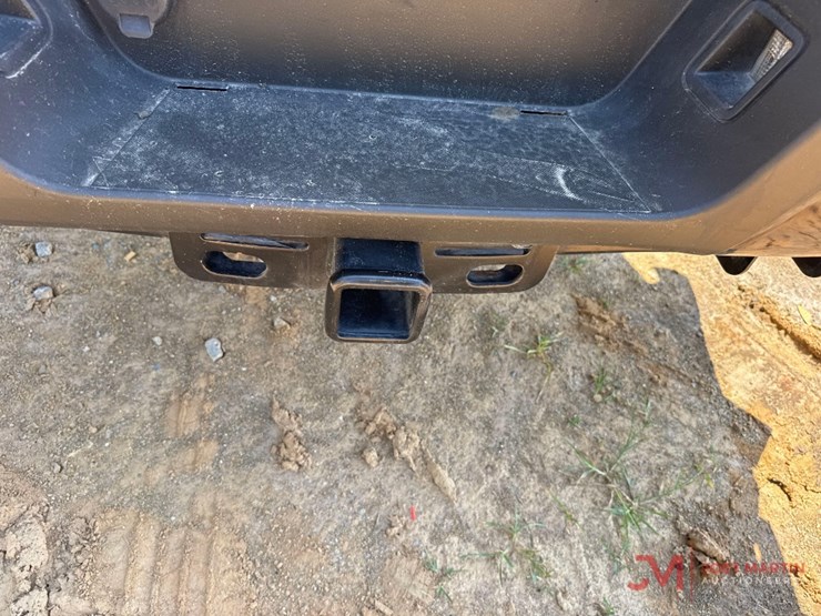 2022-ford-f250-xl-image-13