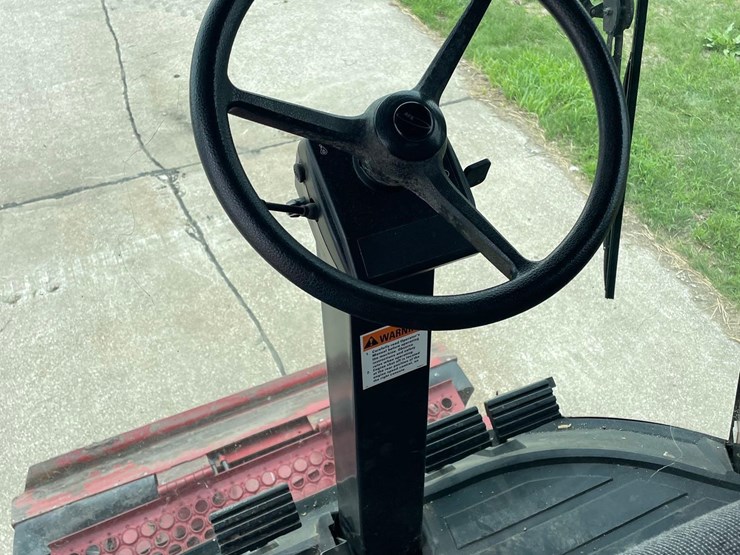 2002-case-ih-2366-image-81