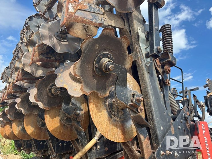 john-deere-6-image-37