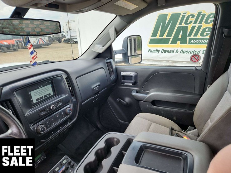 2019-gmc-sierra-2500hd-image-14