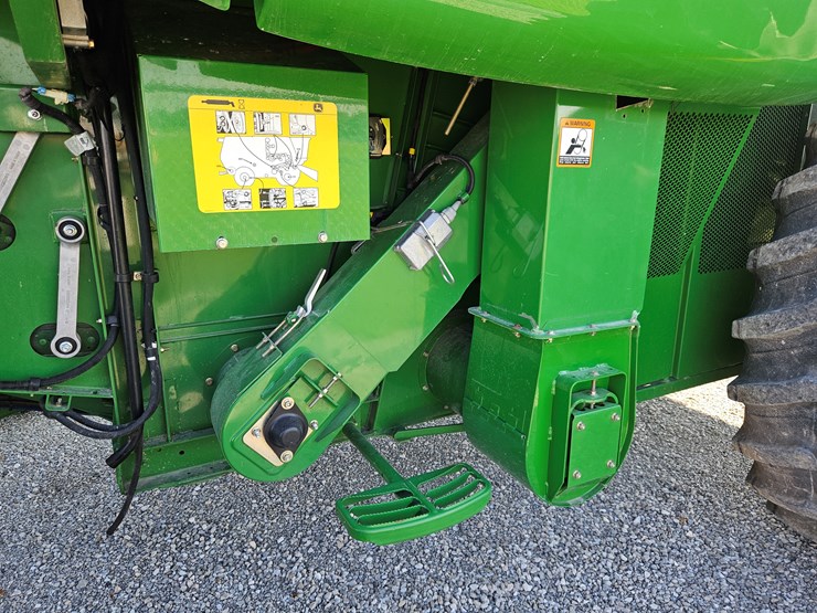 2009-john-deere-9770-sts-image-26