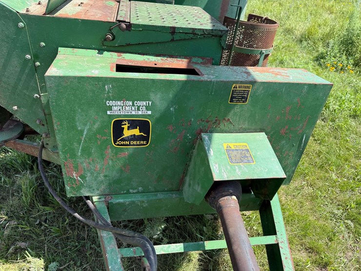 john-deere-700-image-20