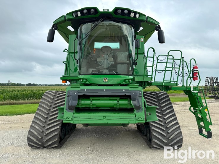 2022-john-deere-s780-image-2