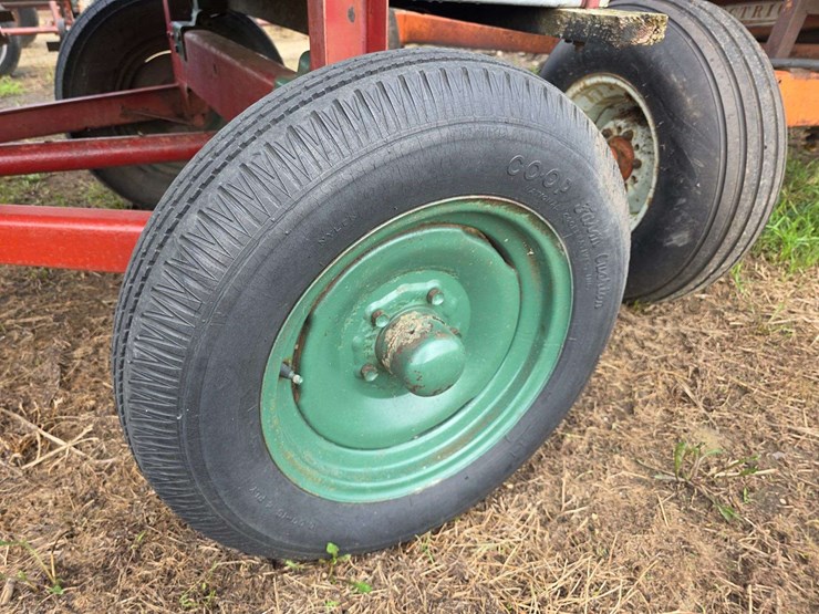 galvanized-flair-box-with-hoist-in-working-order,-on-running-gear,-wood-floor,-16”-tires-on-5-bolt-r-image-16