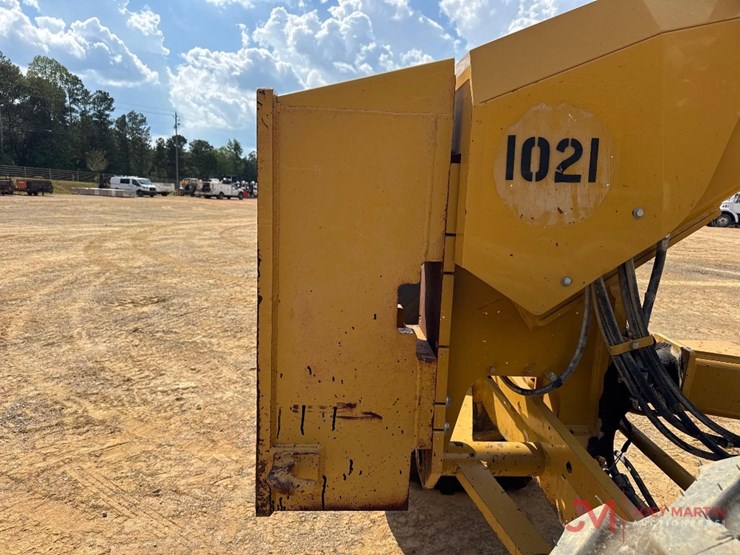 2010-caterpillar-140m-vhp-plus-image-7