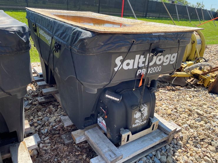 2000-salt-dogg-pro2000-image-3