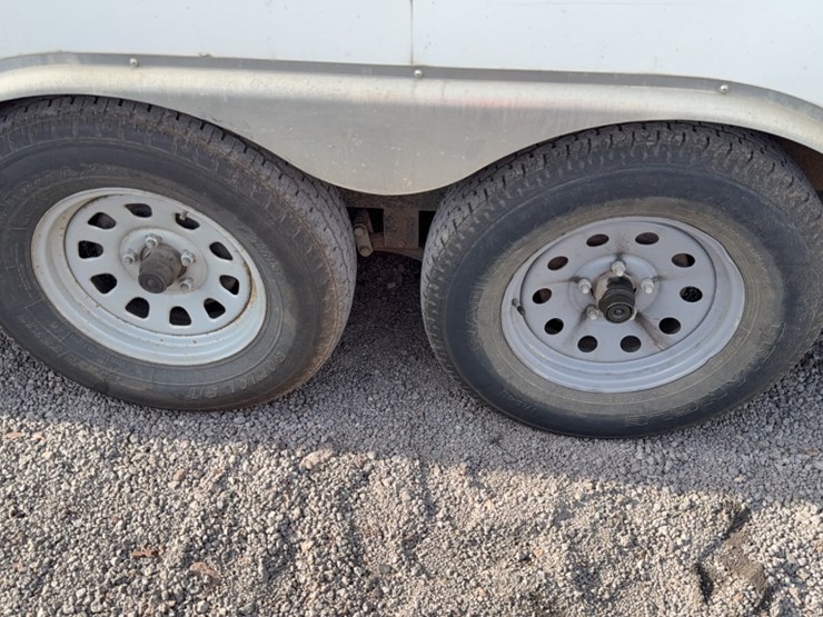 #3069-•-2017-lgs-16'-tandem-axle-enclosed-trailer-image-3