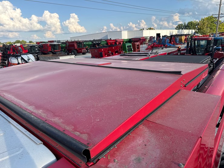 2012-massey-ferguson-9540-image-19