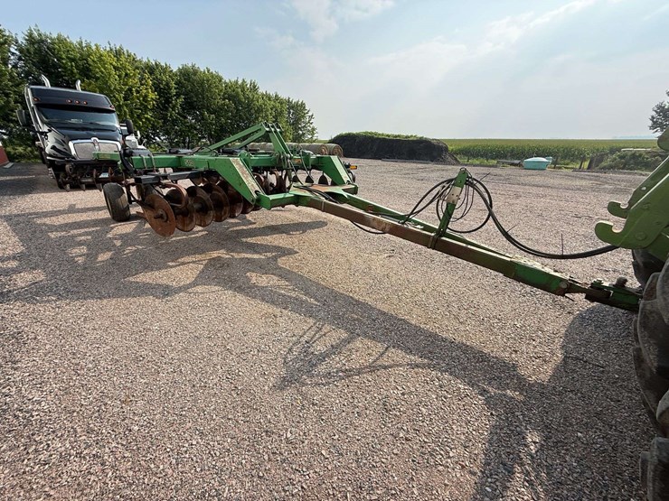 john-deere-510-image-9