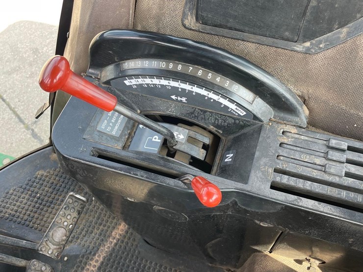john-deere-4755-image-39