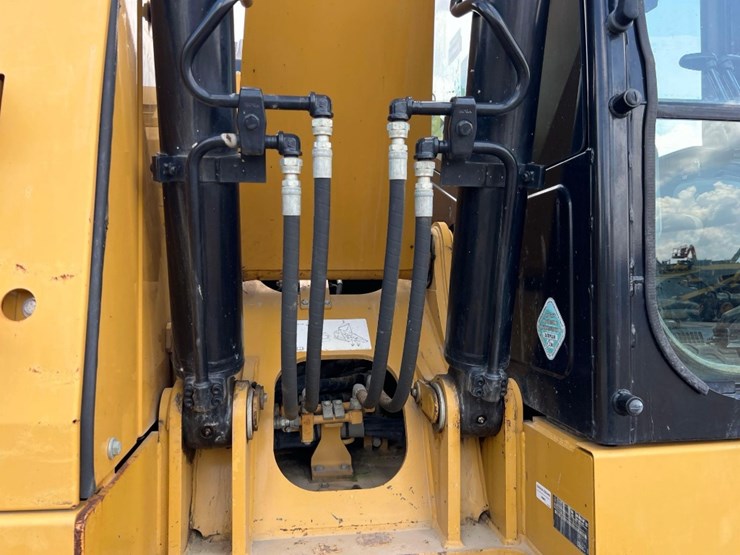 caterpillar-315fl-image-27