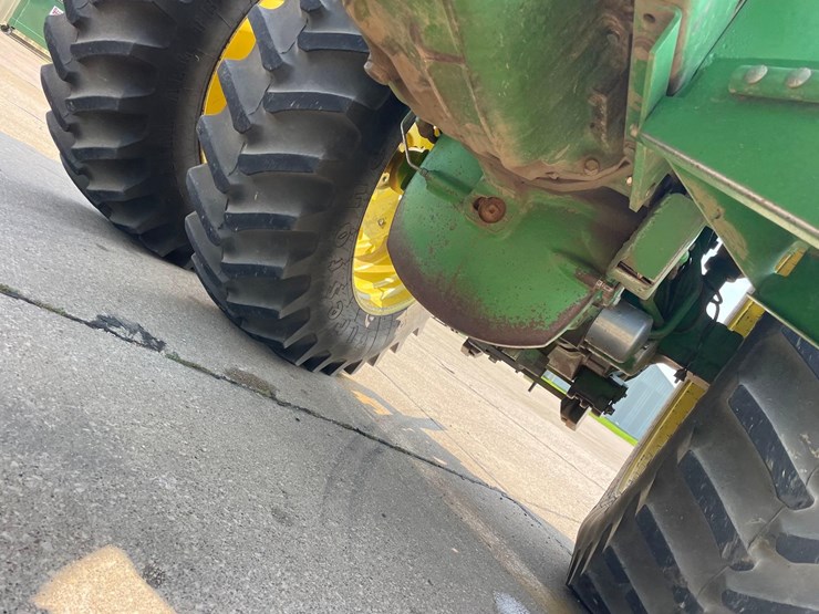 john-deere-4755-image-29