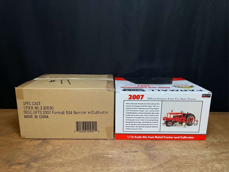 1/16-farmall-504-w/cultivator-2007-sfts-nib-sc-image-6