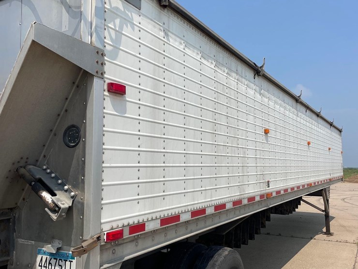 2014-wilson-grain-trailer-image-7