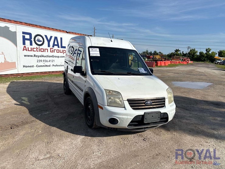 2011-ford-transit-connect-image-2
