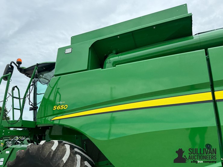 2014-john-deere-s650-image-11