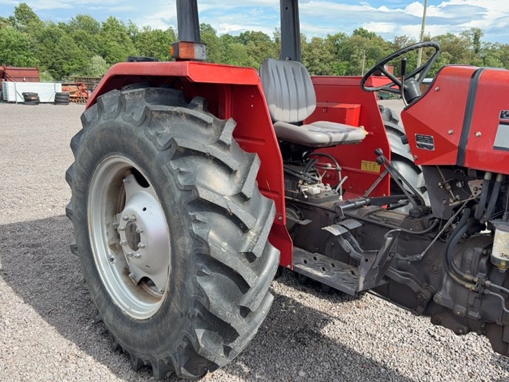 massey-ferguson-261-image-7